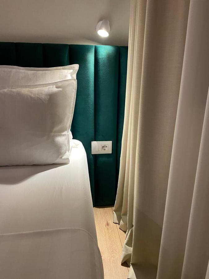 Living Studio Apartments Тирана Экстерьер фото
